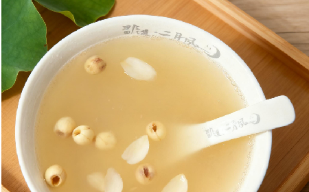 冬日圍爐時光，一碗野生葛粉撫平滿身燥意